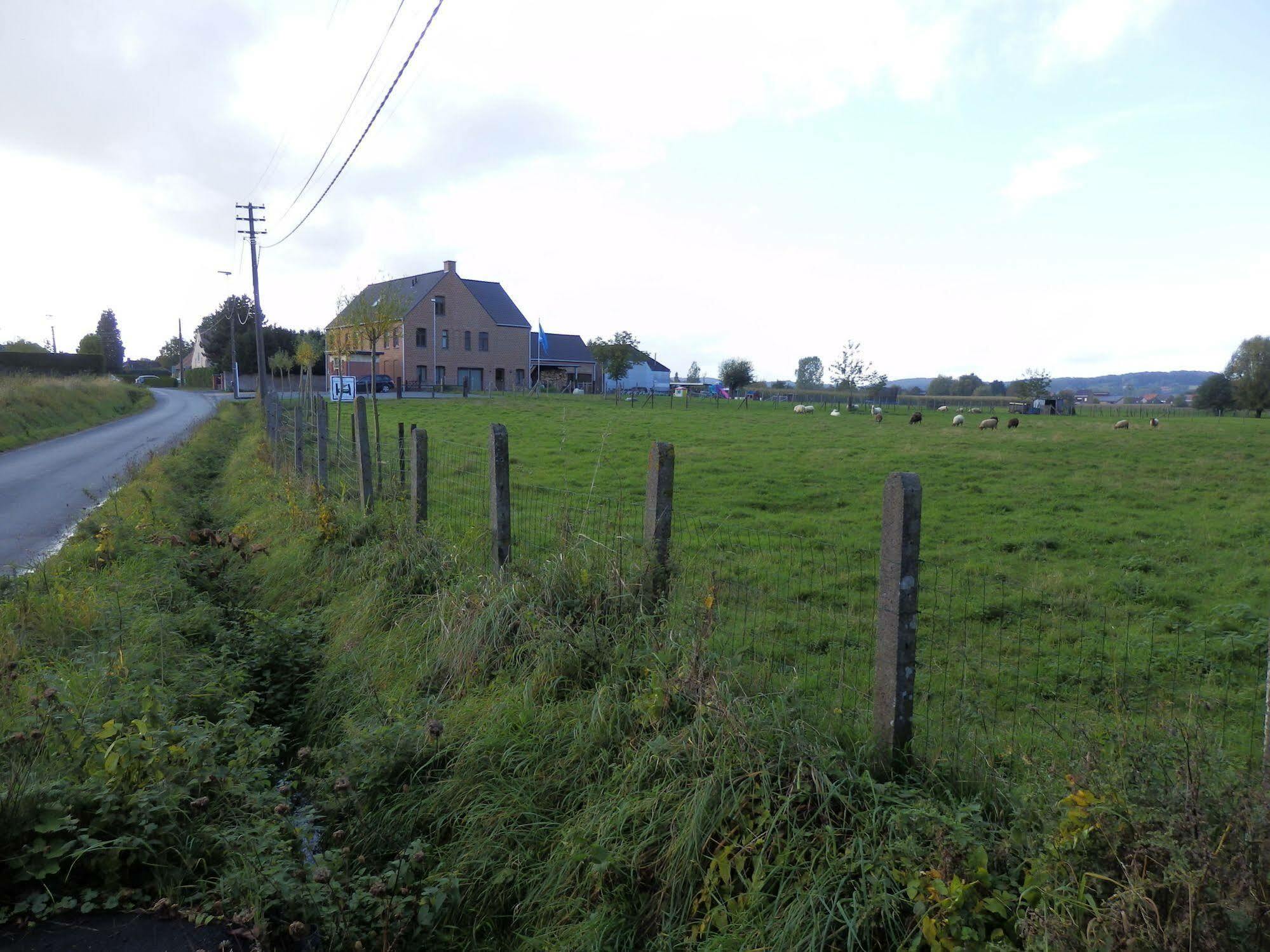 Hoevehotel Ronse Exteriör bild